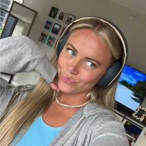 Meet your Posher, Layne